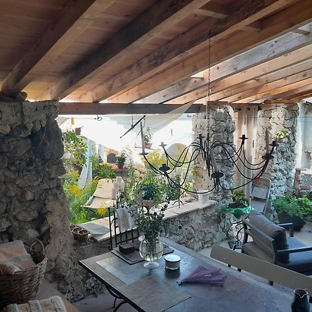 Chambre D'Hotes La Romarine Barnave Zewnętrze zdjęcie