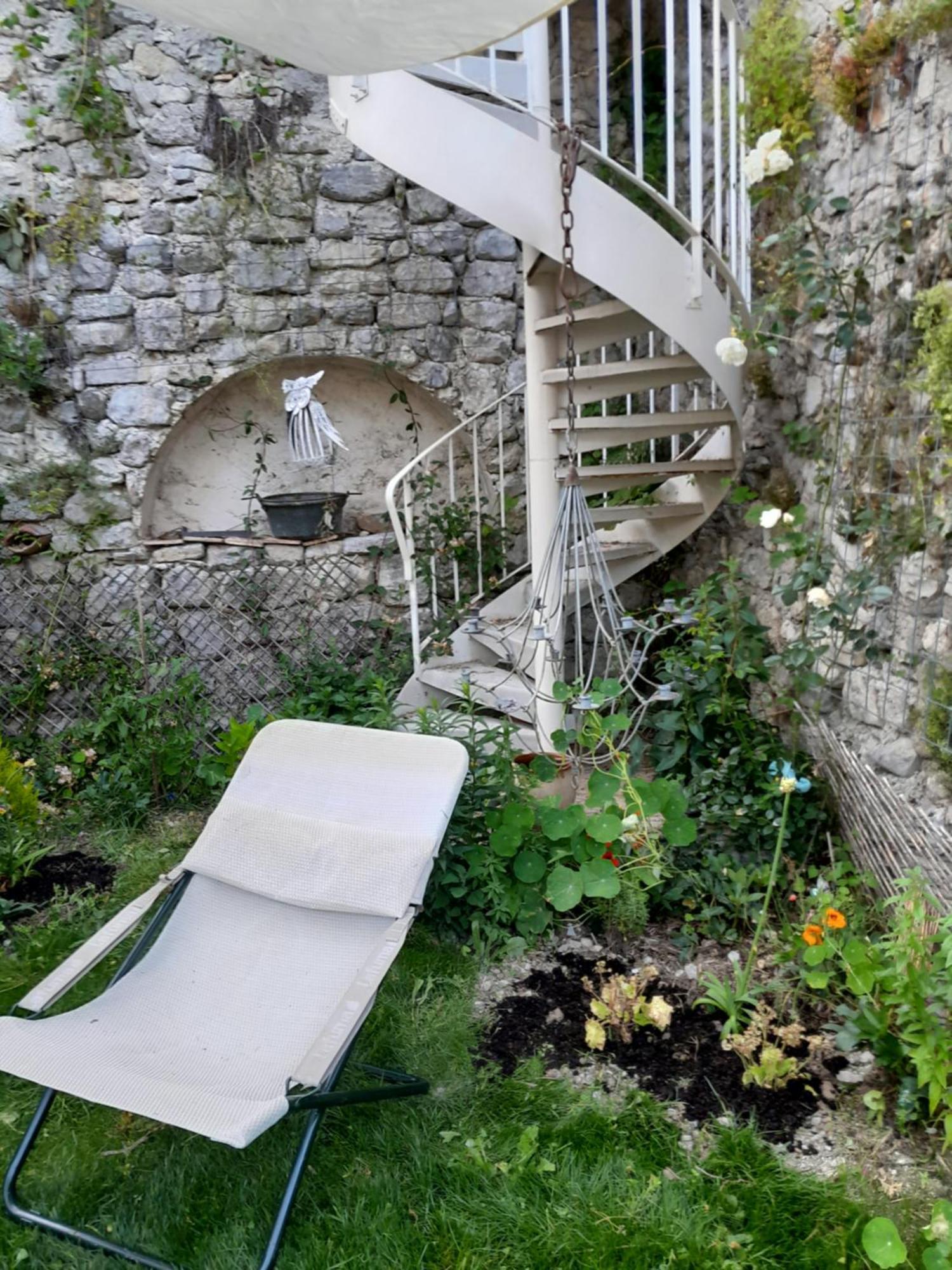 Chambre D'Hotes La Romarine Barnave Zewnętrze zdjęcie