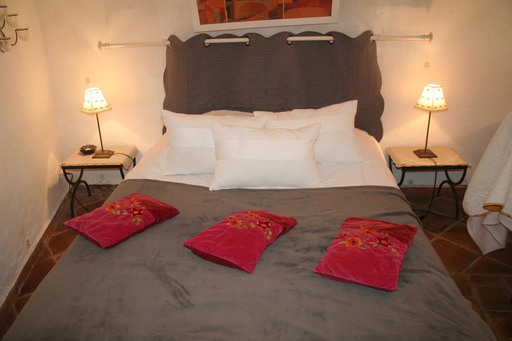 Chambre D'Hotes La Romarine Barnave Zewnętrze zdjęcie