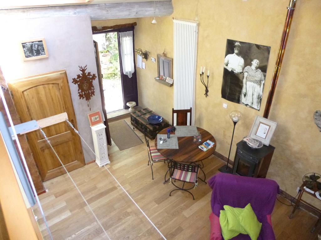 Chambre D'Hotes La Romarine Barnave Zewnętrze zdjęcie